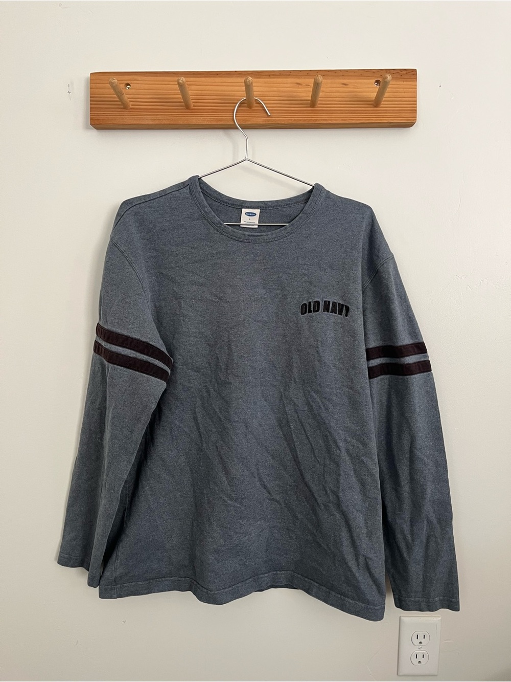 Old Navy Blue-Gray Crewneck Tee Y2K vintage